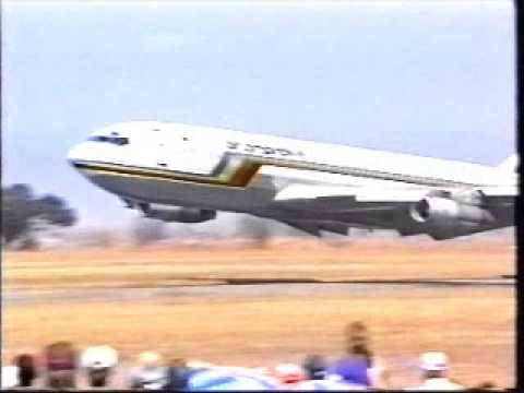 Video: Boeing 707 hələ də uçurmu?