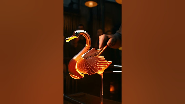 The World’s Most Beautiful Glass Sculpting – It Melts, Twists, and Freezes in Seconds