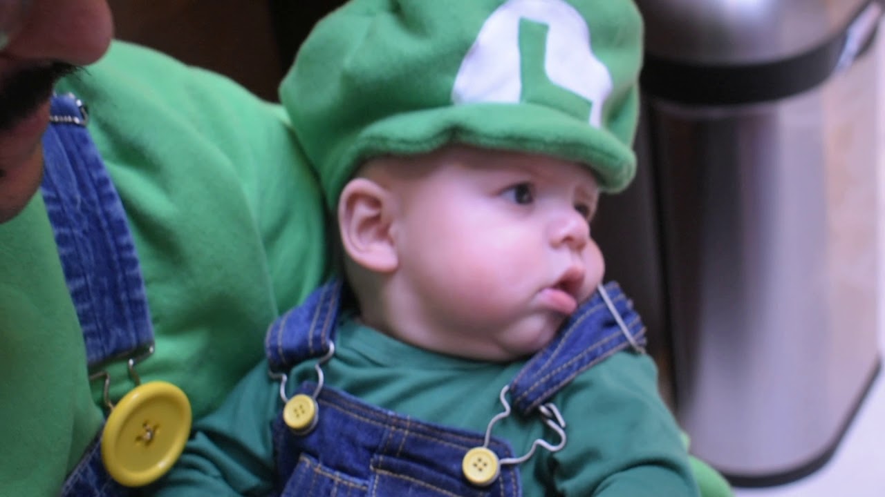 Baby Luigi at Anime Central 2019