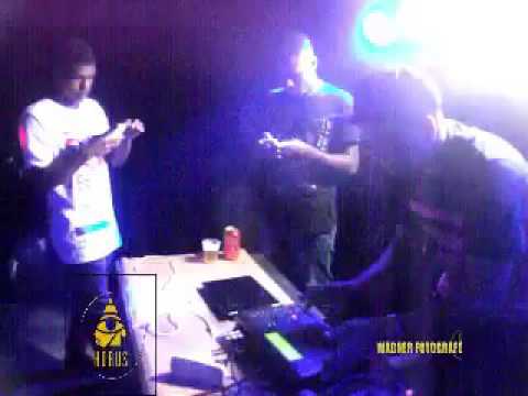 DJ M5 NA BOATE HORUS 2 PARTE adlı videoyu YouTube'da izle DJ M5 NA BOATE HORUS 2 PARTE adlı videoyu YouTube'da izle