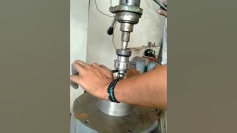Auto Reversible Tapping Attachment