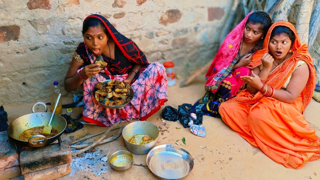 मछली के भुक्कखड़ सास,देखिये बहू के चुपे चोरी कैसे बनाती और खाती है।|Gawar Bhauji Priti Singh Comedy