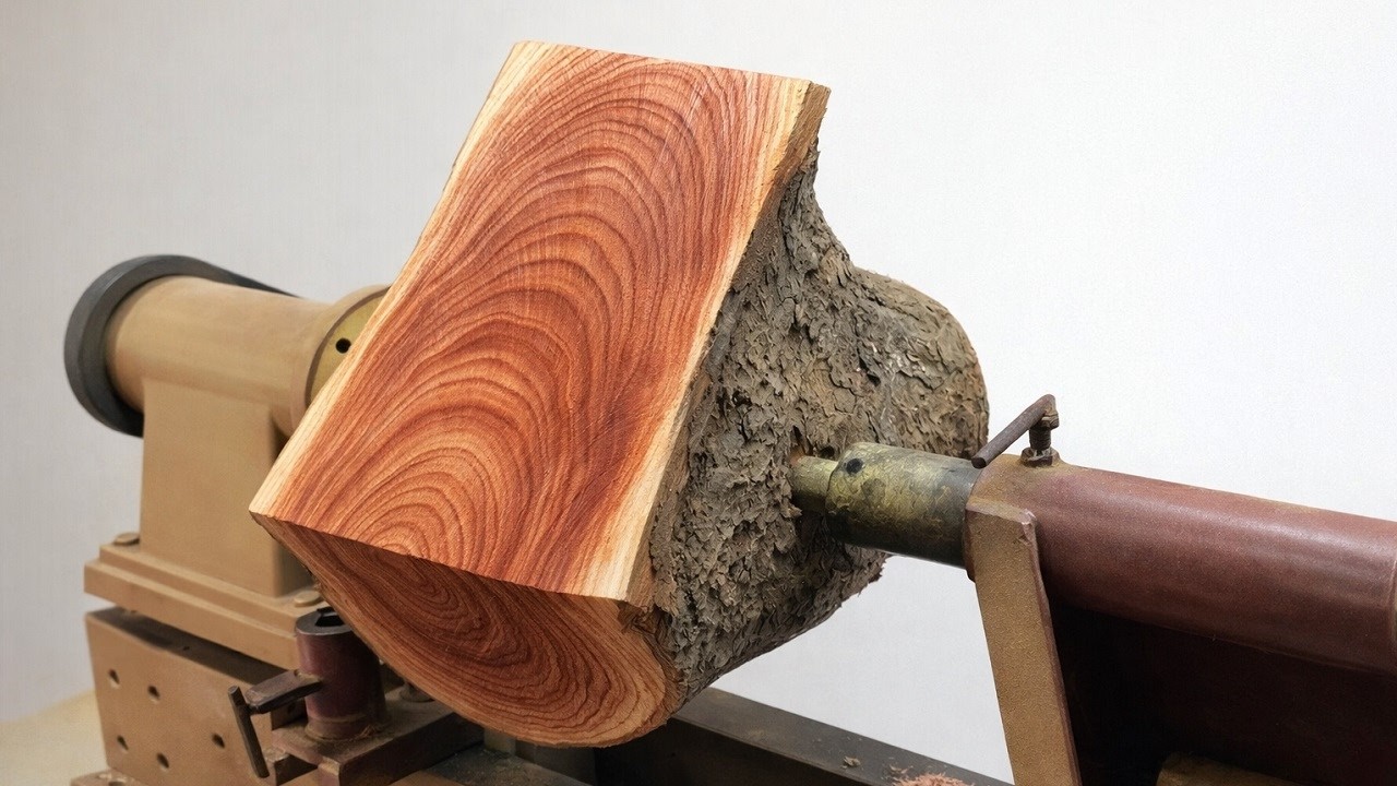 From a Piece of Wood to a Beautiful Fruit Bowl || The Masterful Woodturner