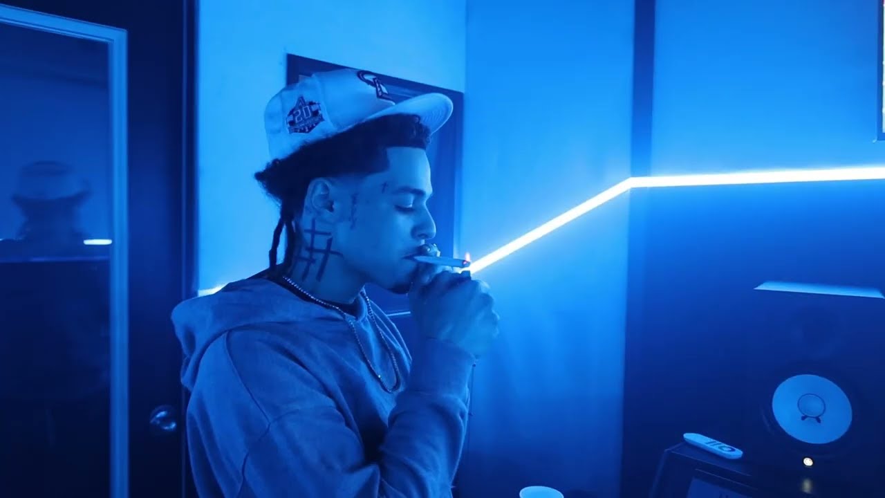 Watch MONEYBAGZ BUZZ - SLIME TIME on YouTube Watch MONEYBAGZ BUZZ - SLIME TIME on YouTube