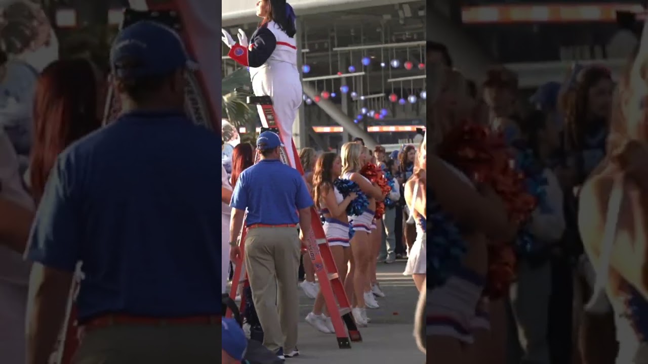 Boise State brings the hype at LA Bowl Fan Fest