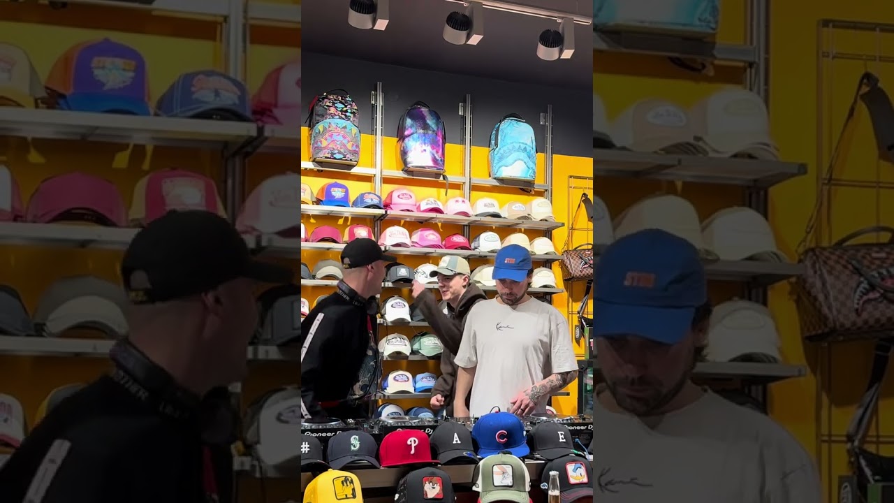 Spacejam Live Set ve Snapbacks