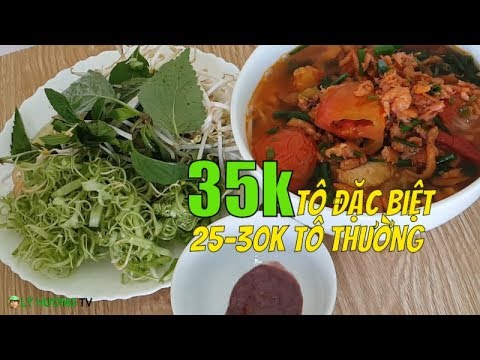 Video ĐỘI NẮNG MUA bún riêu tôm khô nức danh hẻm 209 Nguyễn... - youtube