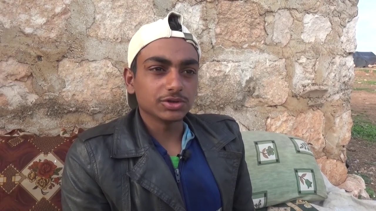 حكاية ..  شاب سوري يعاني من شلل نصفي نتيجة إصابته بقصف سابق
