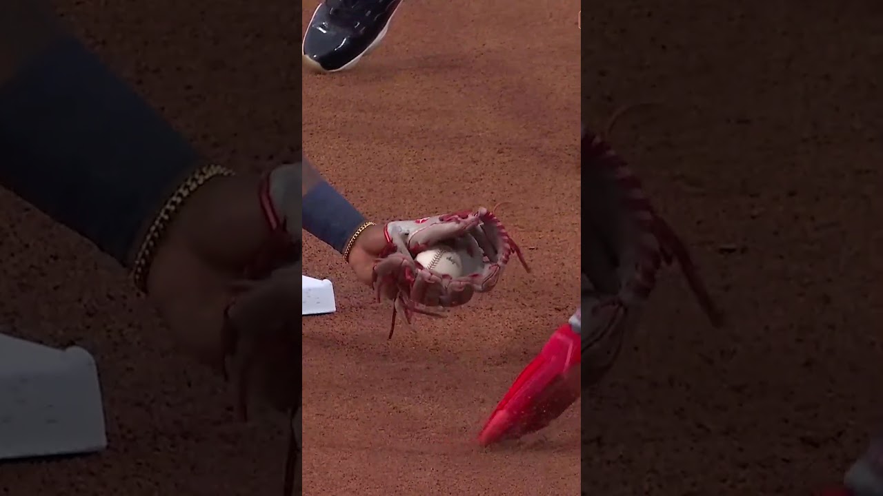 Phillies' Brandon Marsh breaks out a sweet swim move during the Filed of Dreams game