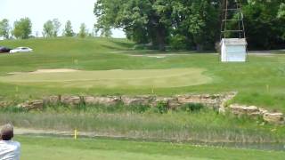 La Crescent Golf: Evan hole 18 at Summit