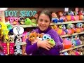 VLOG : В МАГАЗИНЕ ИГРУШЕК . TOY SHOP .