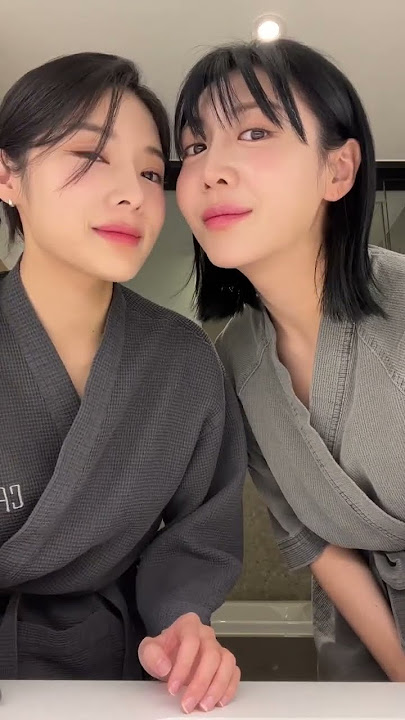 💋 뽀뽀? 👄 KISS? 😘 #couple #lgbt #lgbtq #gl #kiss #wlw #couplegoals #lesbian