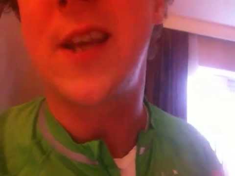 Jochem Myjer imiteert Extince