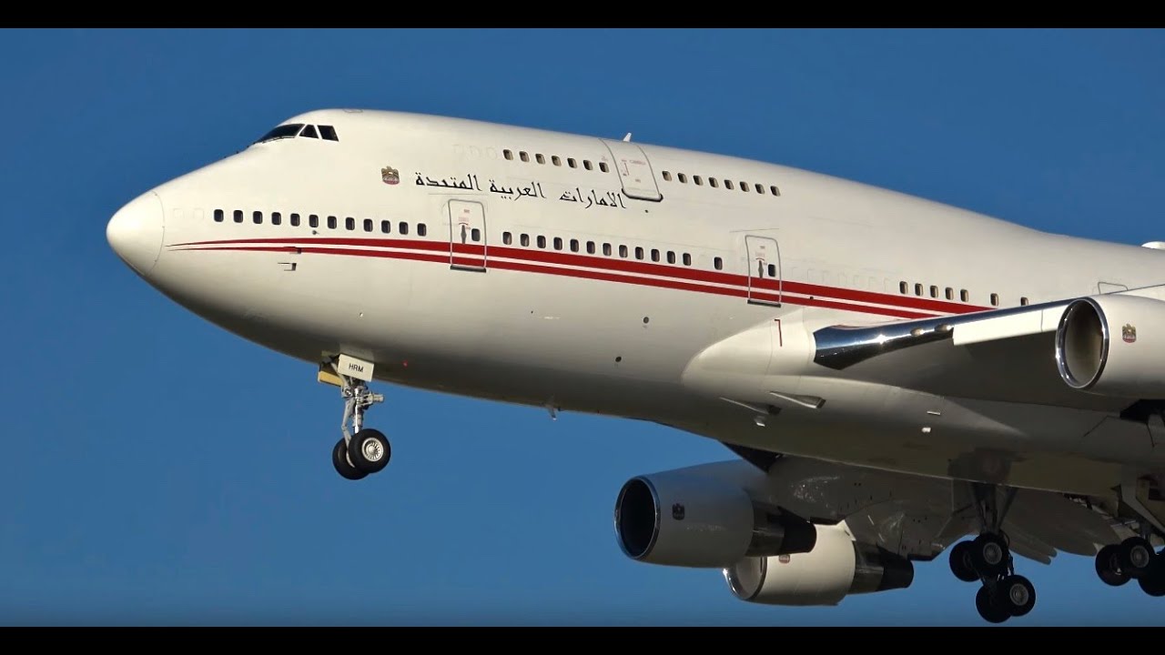 [HD] Dubai Air Wing Royal Flight Boeing 747400 A6HRM Landing Los