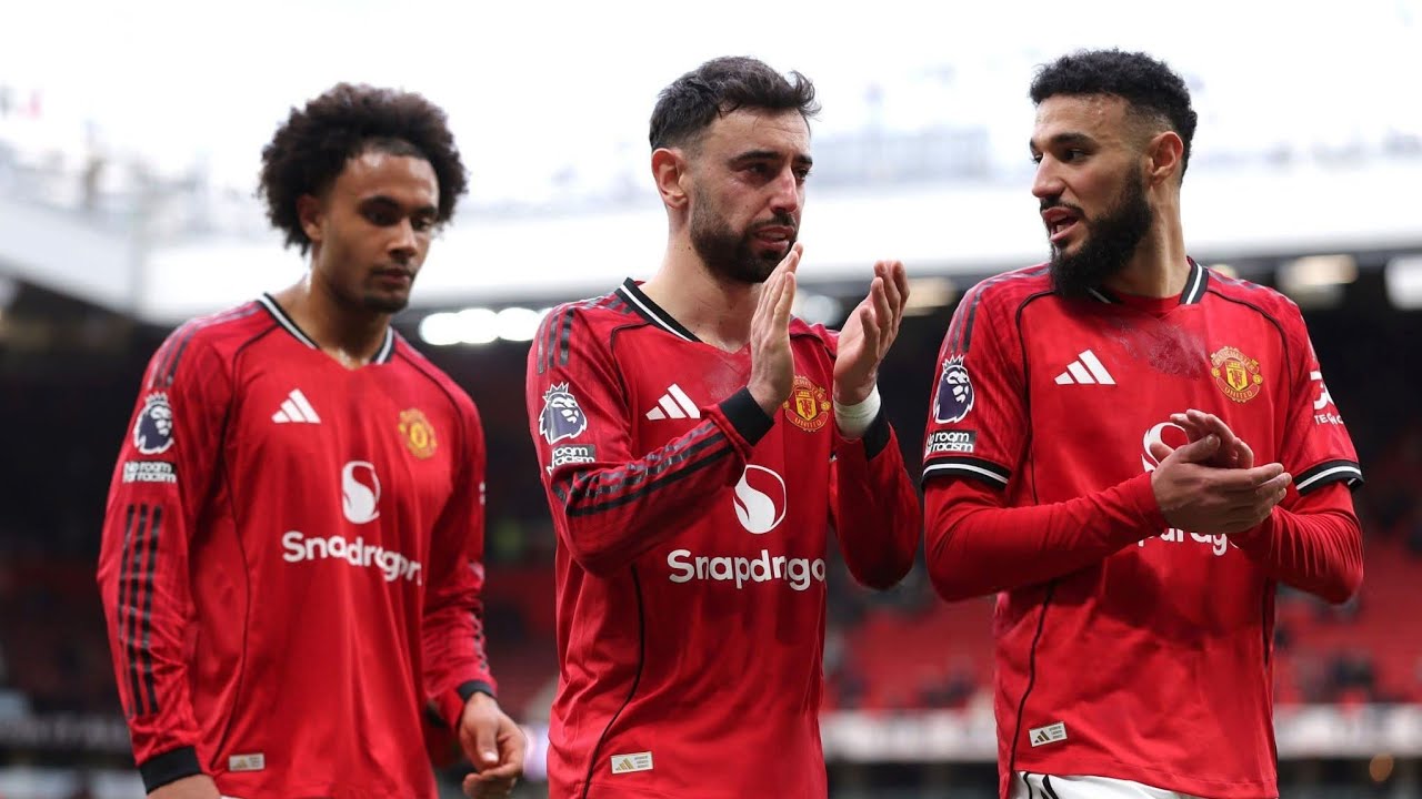 ကာရစ်၊ ရှက်စ်ကိုနဲ့ အဆင့် ၃နေရာနဲ့ ချန်ပီယံလိဂ်၀င်ခွင့်ရဖိုများနေတဲ့ မန်ယူနိုက်တက်