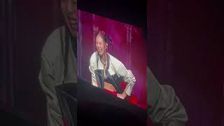 Jennie and Rosé on British accent | London day 1 | first Europe stop | @BLACKPINK #bornpink