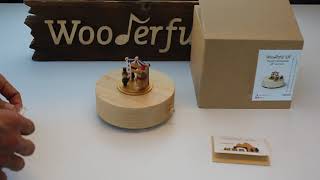 Wooderful Life Sevimli Kahramanlar Ahşap Müzik Kutusu  1060302