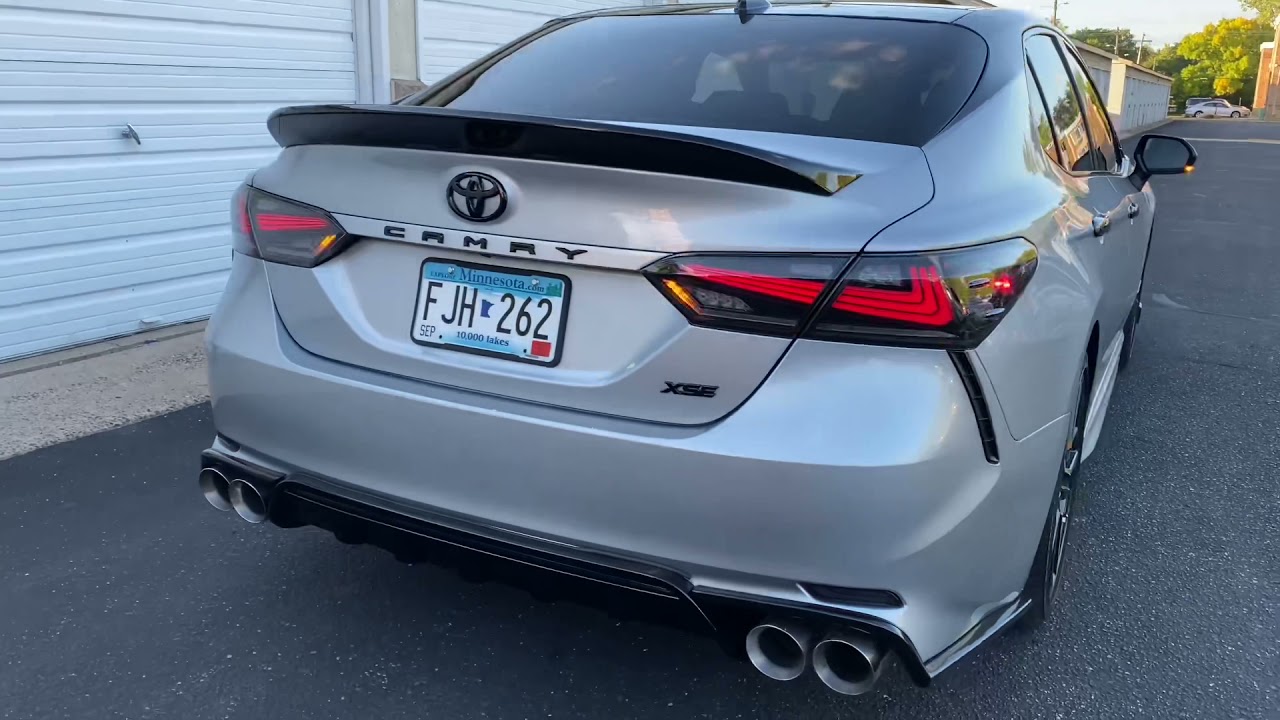 HRS Tail lights and bumper corner lights on 2020 Toyota Camry XSE - YouTube