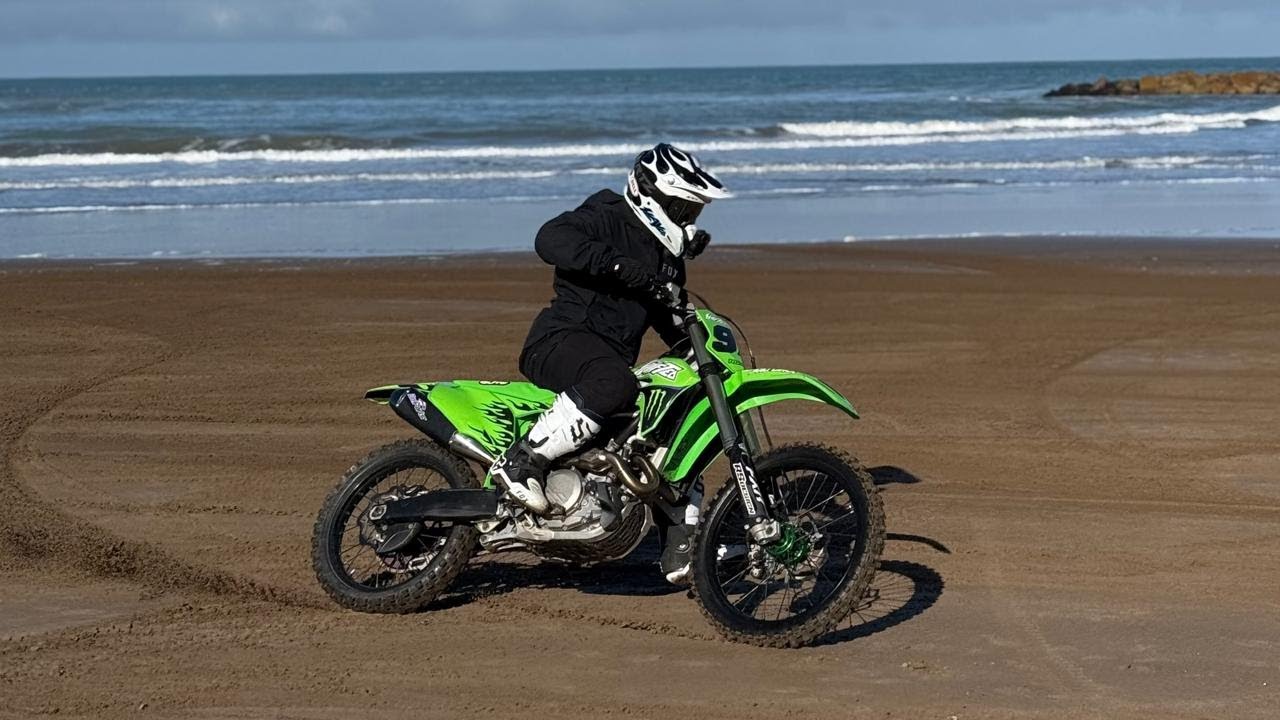 MOTOCROSS EN LOS ACANTILADOS DE MAR DEL PLATA