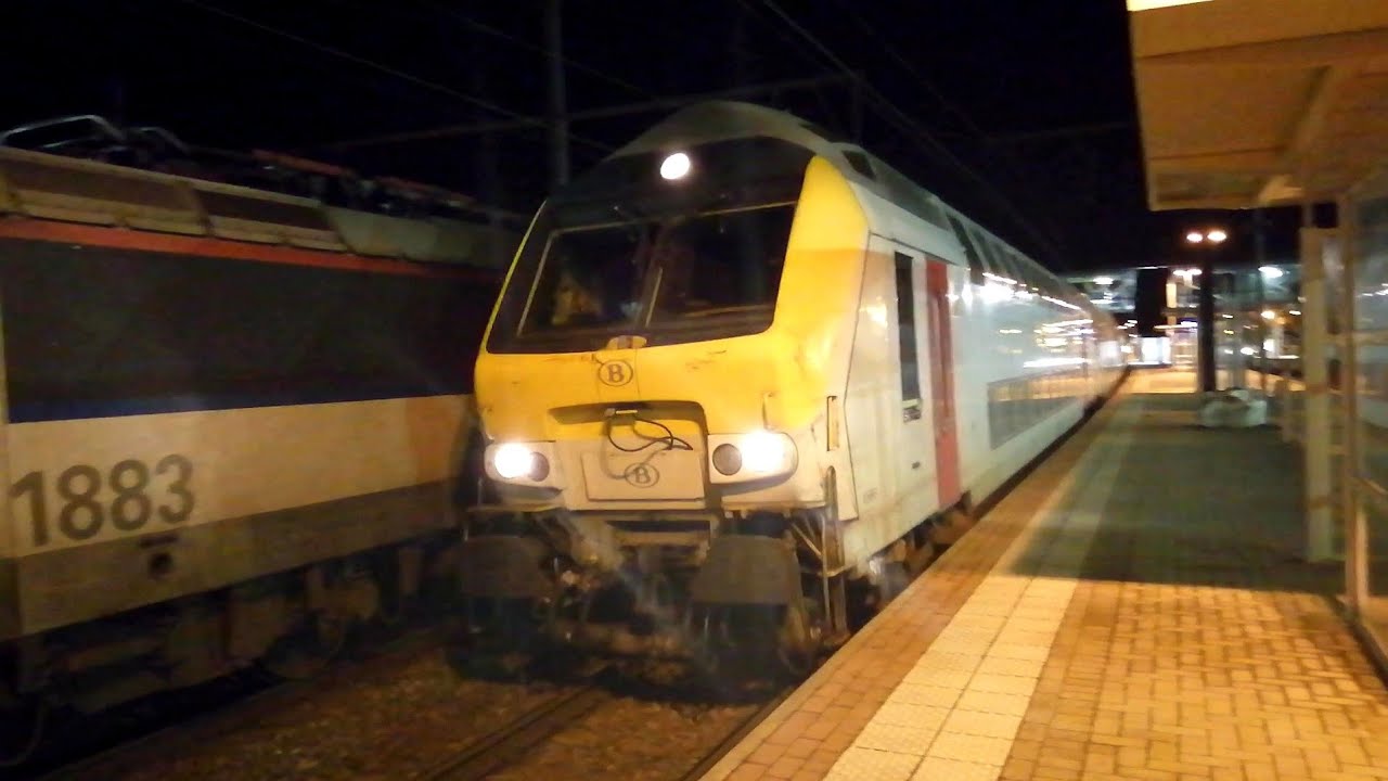 Croisement entre 1892 + 1883 et 1890 en gare de Gembloux