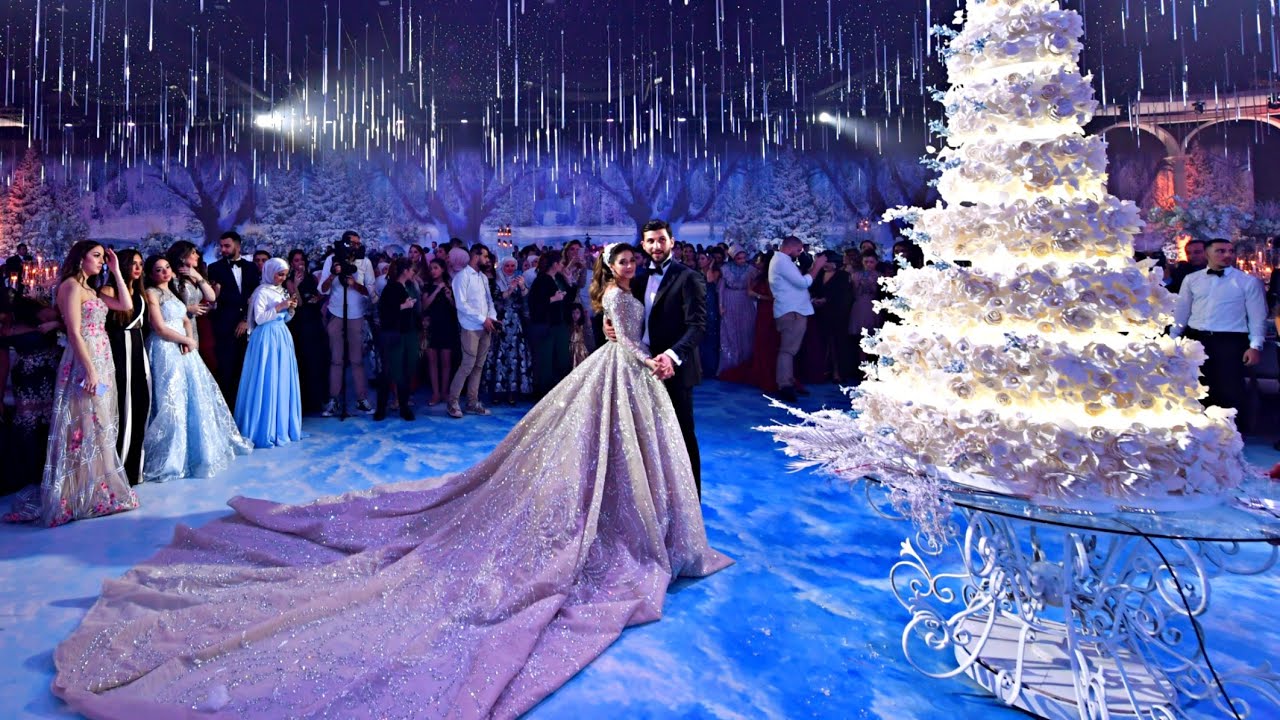 Zuhair Murad Gown, Fabulous Cake, And Her Favorite Singer : What Else Could A Bride Wish For !