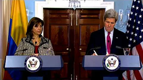 Secretary Kerry Delivers Remarks With Colombian Fo...