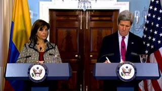 Secretary Kerry Delivers Remarks With Colombian Foreign Minister Holguin