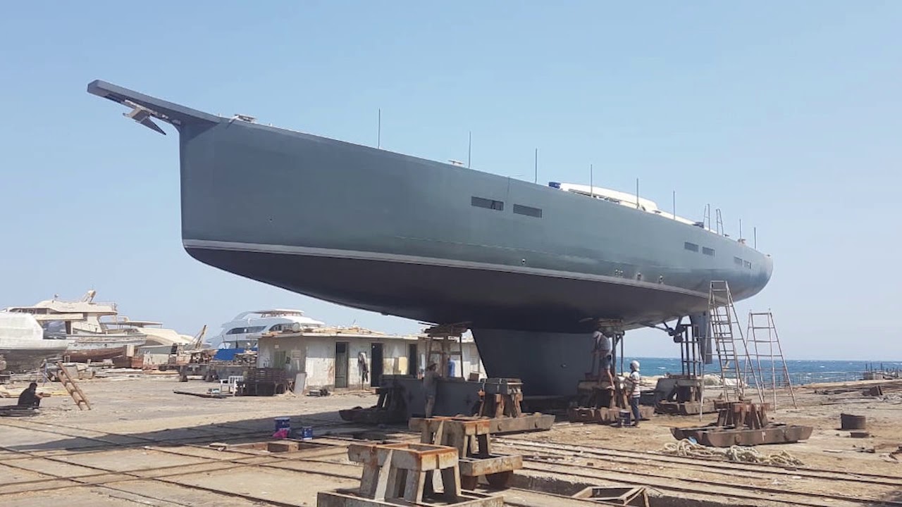 Строительство моторной яхты
