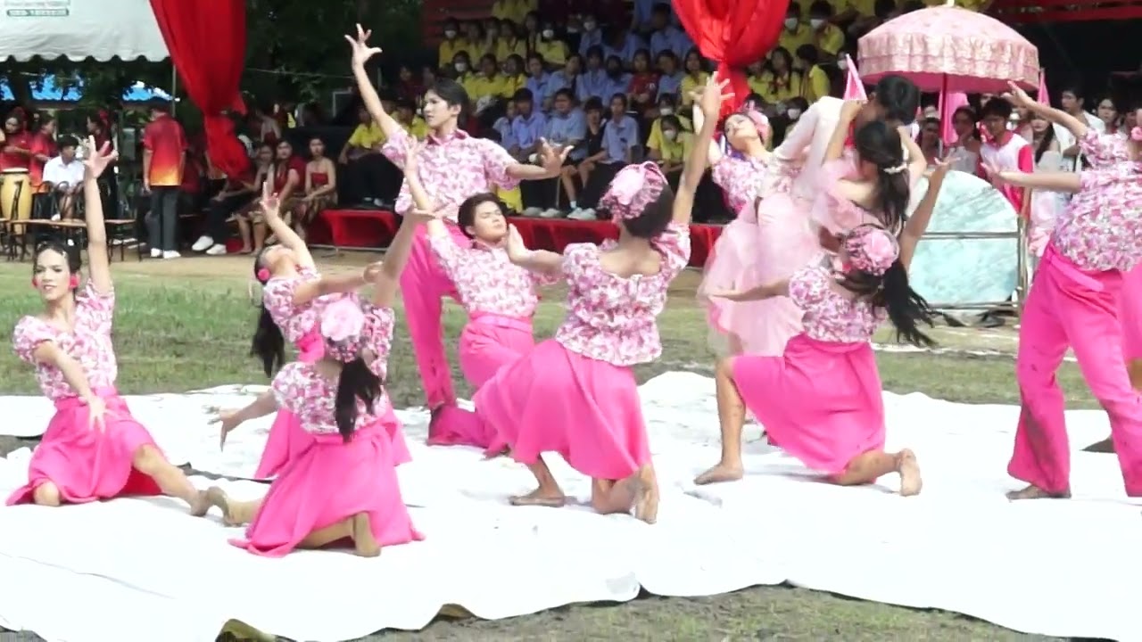 คณะสีชมพู ชมพูพันธ์ุทิพย์