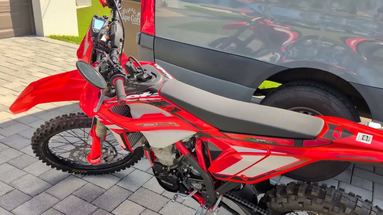 Она только что прибыла! (Beta 390 RS 2024)