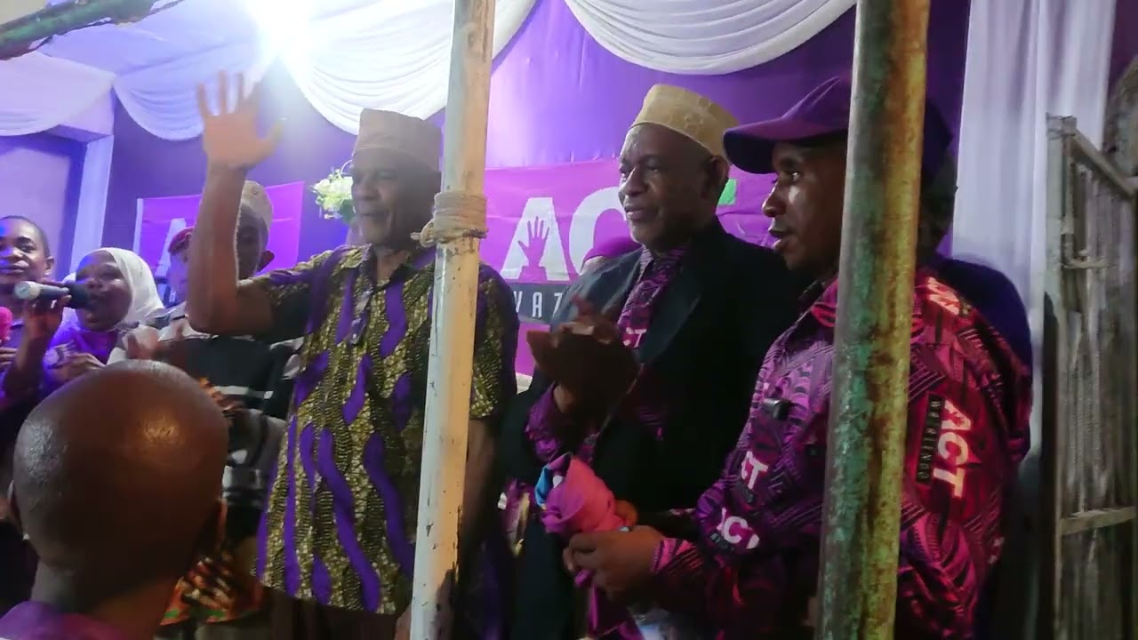 ACT-WAZALENDO Wete wapandisha bendera mpya