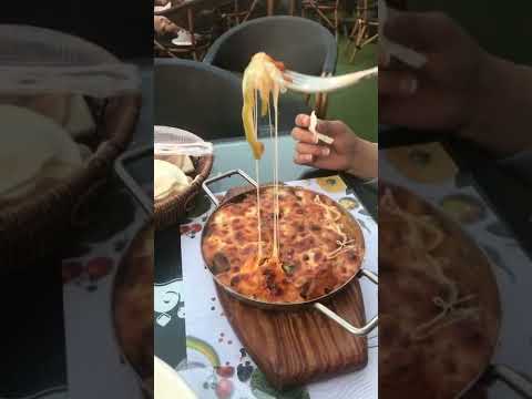 مطعم نص رغيف لايك اشتراك 