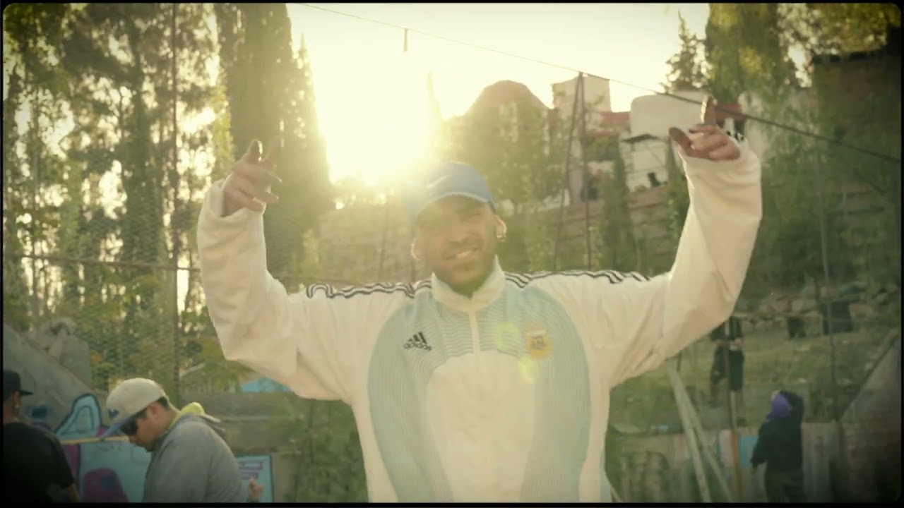Watch Abran cancha - FLACO VAZQUEZ (tributo a now born click) film. de Ruiseñor audiovisual on YouTube Watch Abran cancha - FLACO VAZQUEZ (tributo a now born click) film. de Ruiseñor audiovisual on YouTube