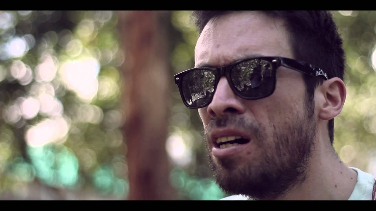 Javier Barría - Arriba luna (LatiraFilms Acoustics)