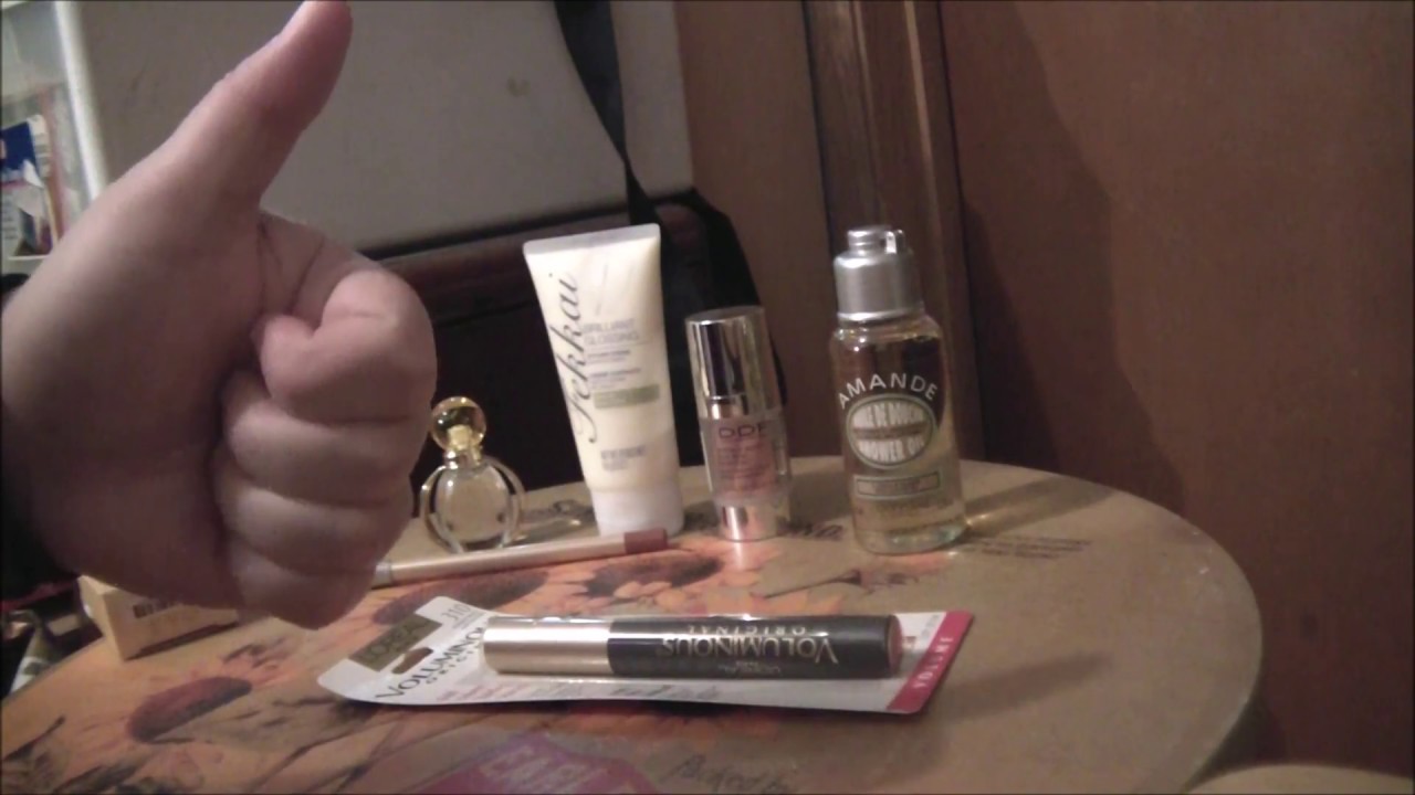 Allure Beauty Box April 2016 Unboxing