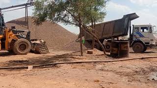 Ashok Leyland dumper Rok crusher plant work in India