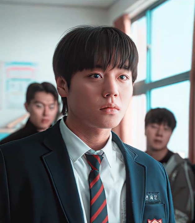 「 SI-EUN SAVES JUN-TAE ☠️ 」- WEAK HERO CLASS 2 SI-EUN VS HYO-MAN EDIT #SHORTS #SIEUN #WEAKHERO