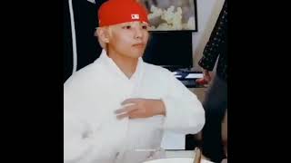 💜 Taehyung In Bathrobe! 🔥