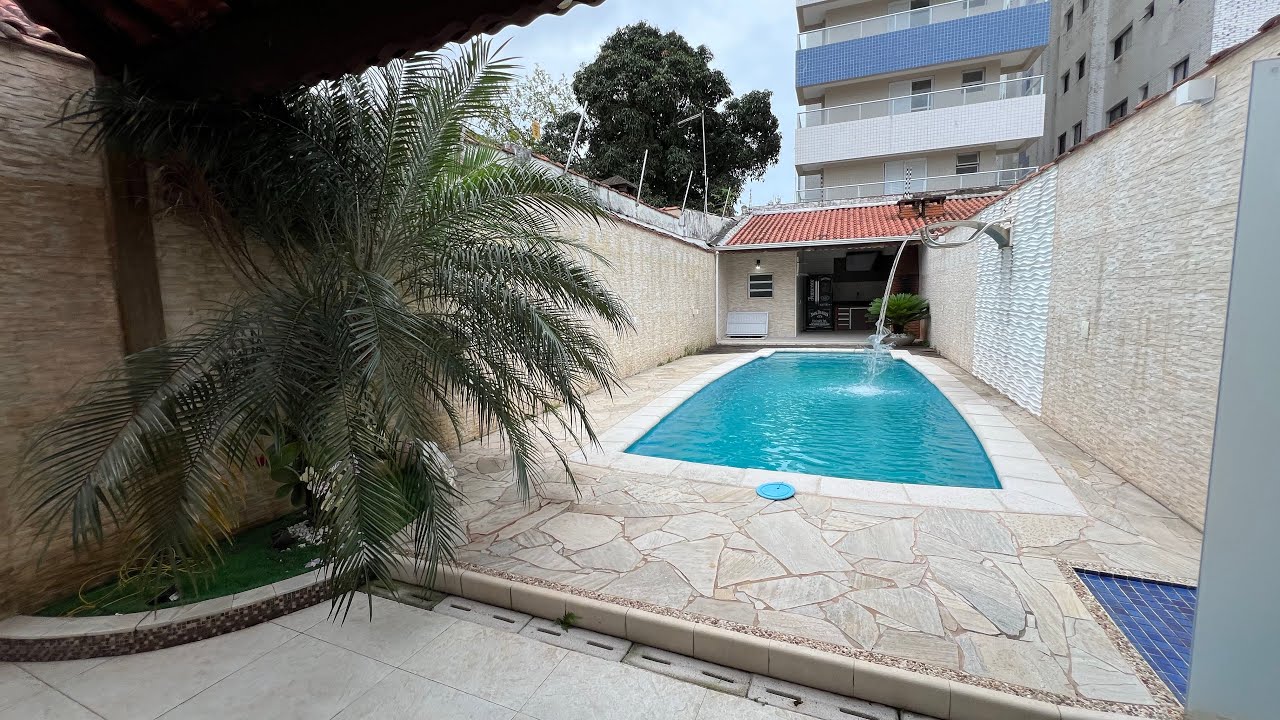 Casa com 4 dormitórios à venda – Vila Guilhermina – Praia Grande/SP.