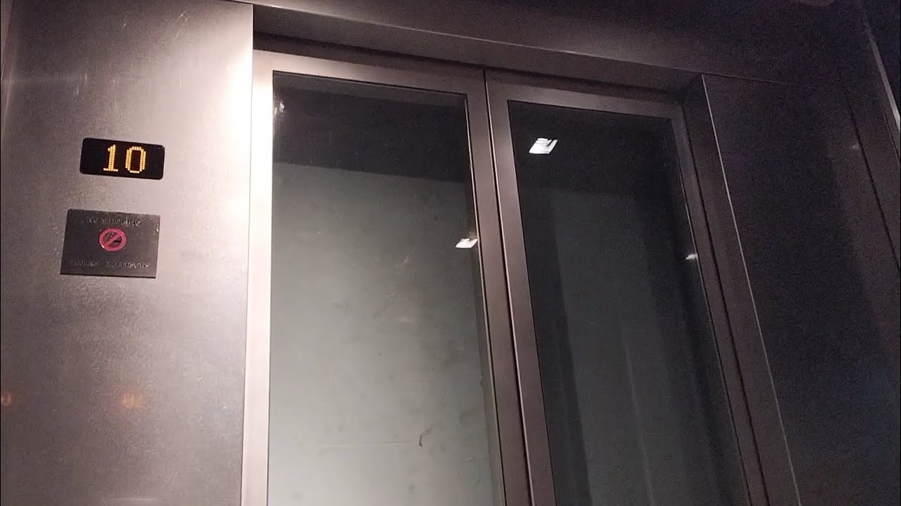 シンドラー300P(Dライン)エレベーター @ The Central, Clarke Quay