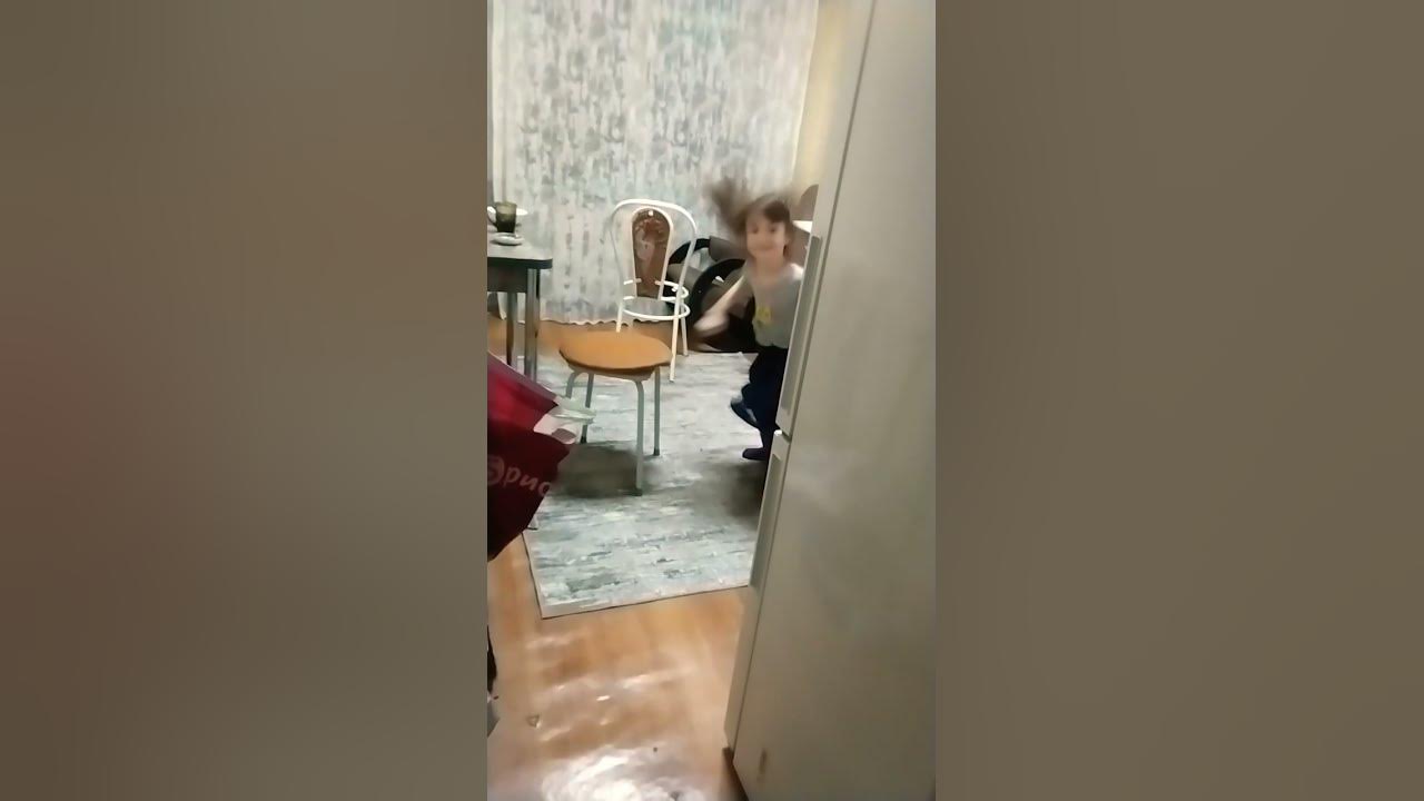сербская леди - YouTube