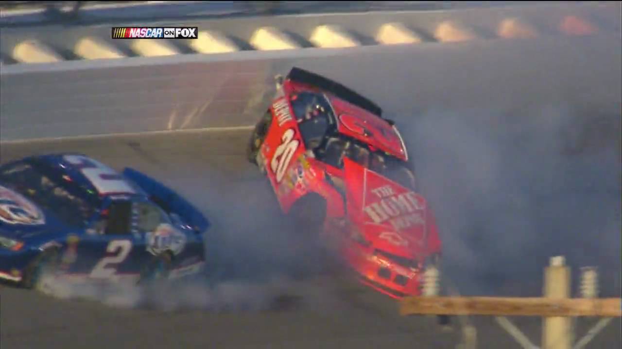 Tony Stewart's crash at 2007 Daytona 500 in HD