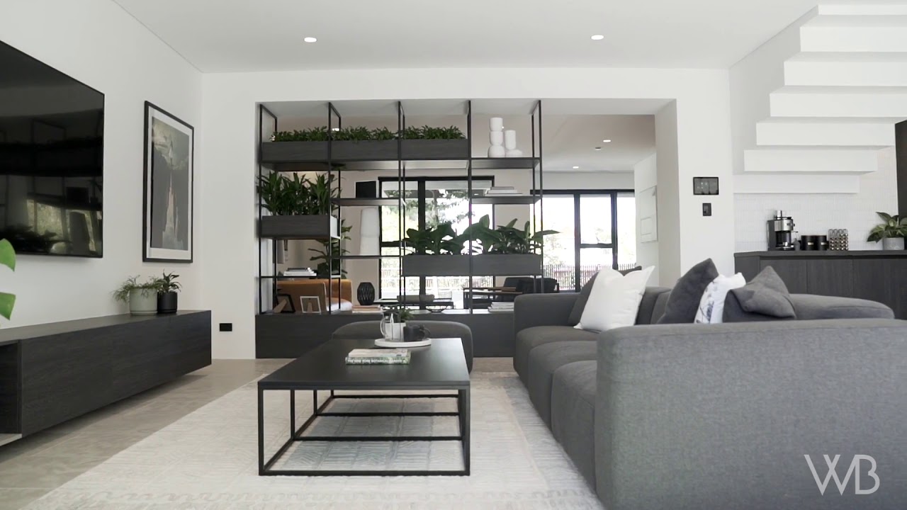 WB Presents Lee Pain Site Manager at The Highline