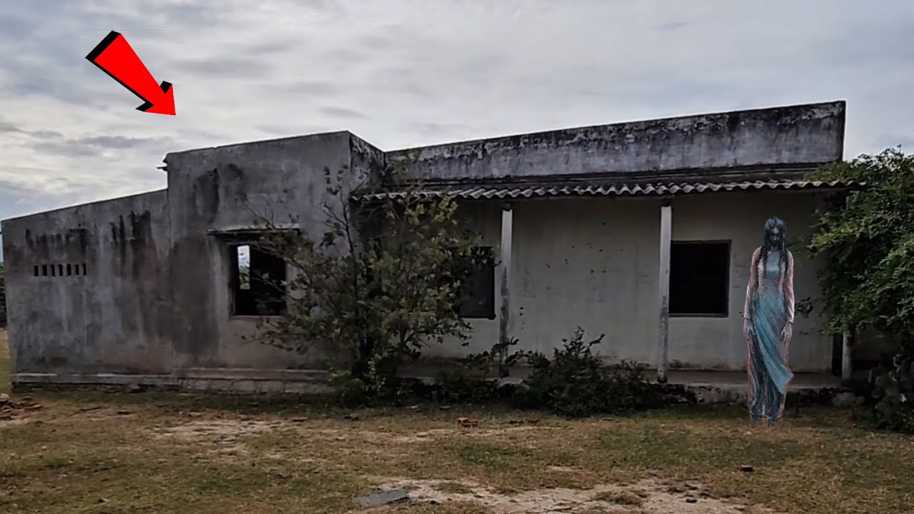 Căn Nhà Bỏ Hoang: Ai Đã Xây Dựng Tại Nơi Vắng Vẻ Như Thế Này ? | Ngọc Khám Phá