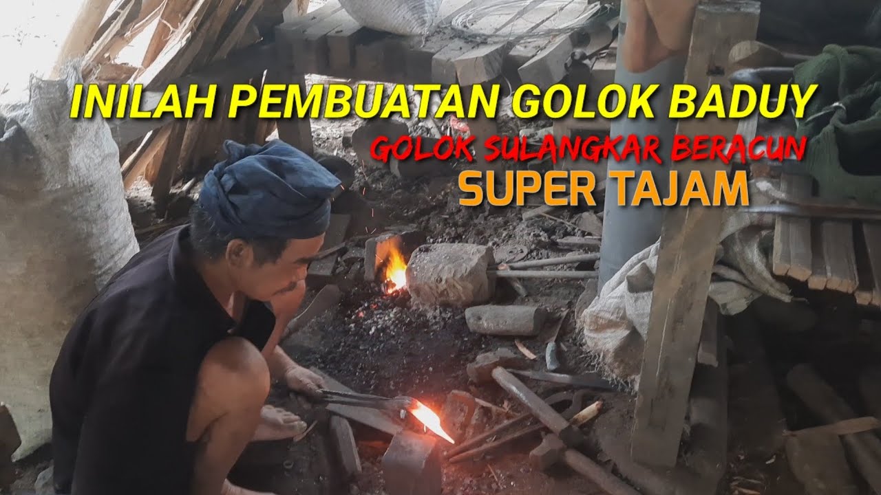BEGINILAH PEMBUATAN GOLOK SULANGKAR KHAS BADUY BANTEN #golok #pusaka #shorts #berita #banten #baduy