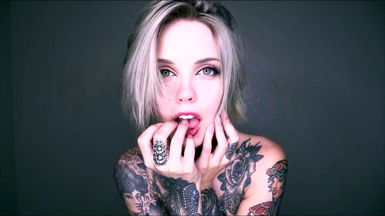 Sarah X Mills