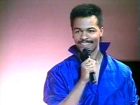 Video: Ray Parker Jr. Čistá hodnota: Wiki, ženatý, rodina, svatba, plat, sourozenci