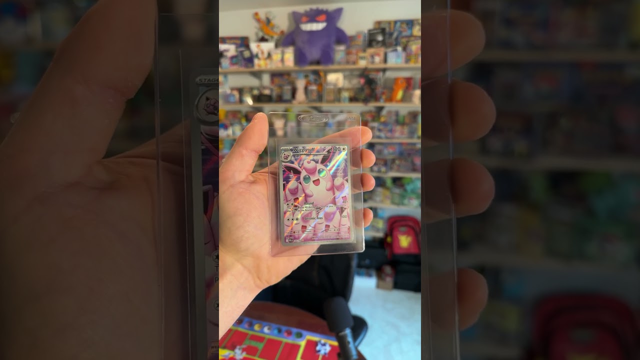 Phantasmal Flames Wigglytuff — это настоящий хит, редкая карта с IR-рейтингом за 5$.