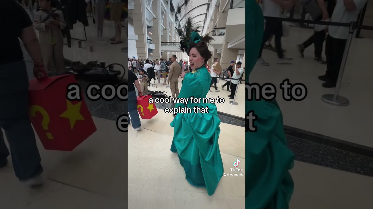 C2e2 in a nutshell #cosplay