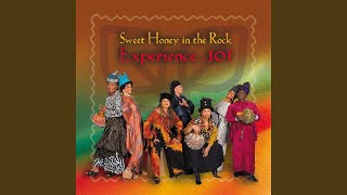 Video voorbeeld van "Sweet Honey in the Rock - Chinese Proverb"